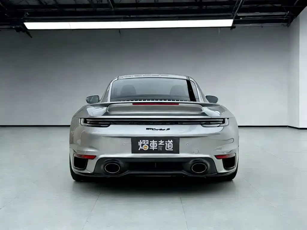 Porsche 911 2023 из CN, фото 3