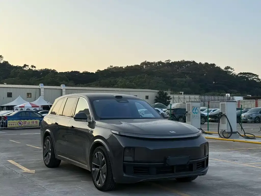 Li Auto L8 2025 из CN, фото 6