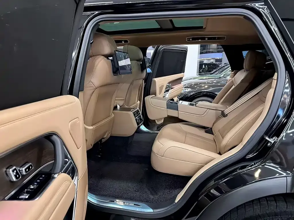 Land Rover Range Rover 2024 из CN, фото 9