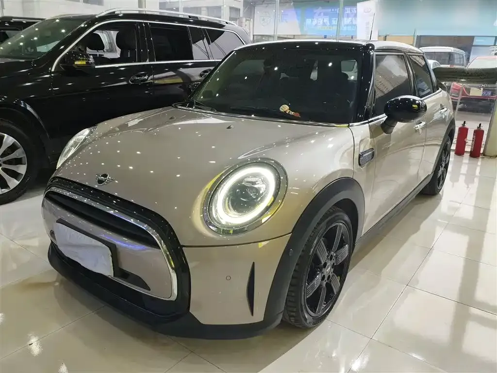 MINI Cooper (3-door) 2023 из CN, фото 1