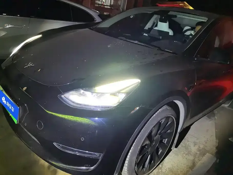 Tesla Model Y 2023 из CN, фото 1