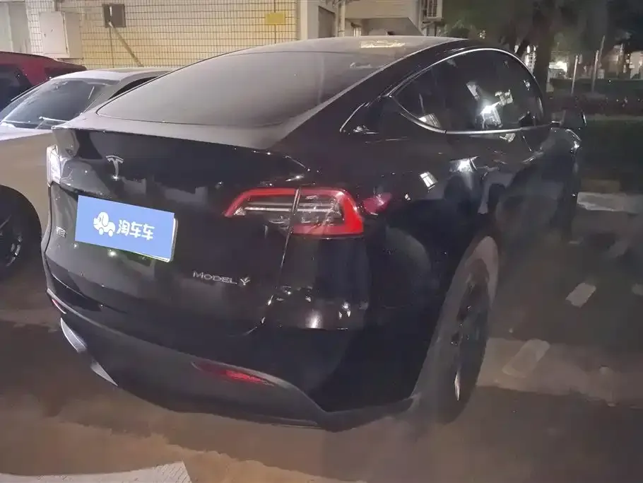 Tesla Model Y 2023 из CN, фото 7