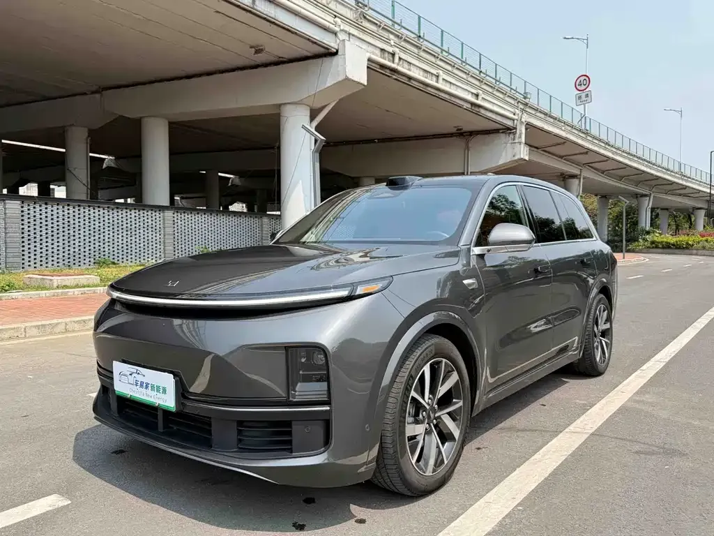 Li Auto L8 2023 из CN, фото 1