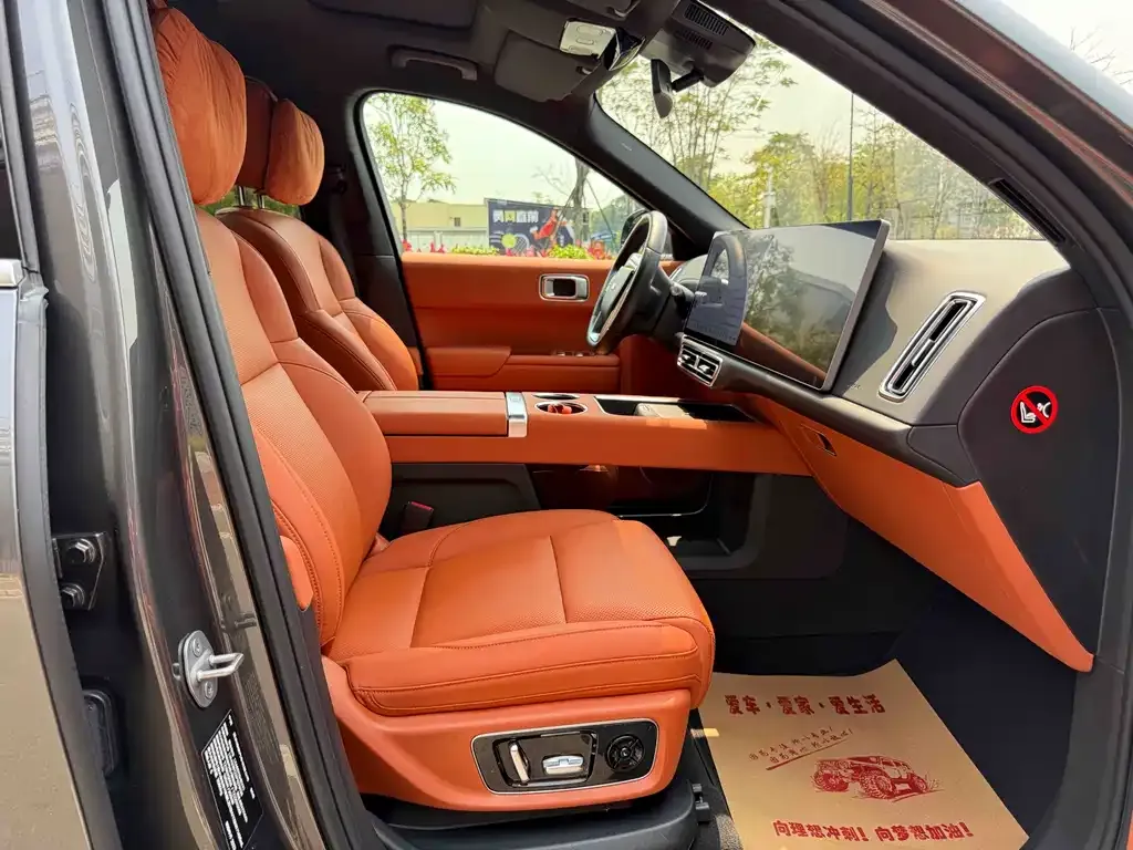 Li Auto L8 2023 из CN, фото 4