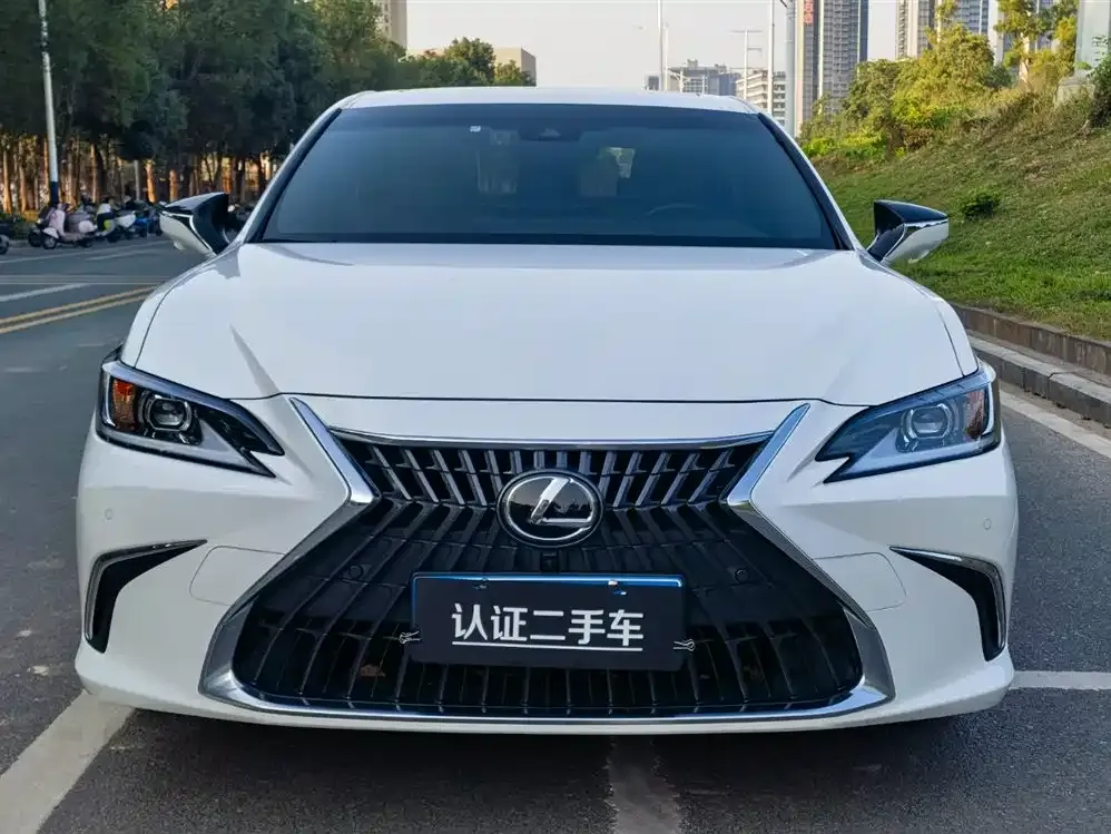 Lexus ES 2024 из CN, фото 4