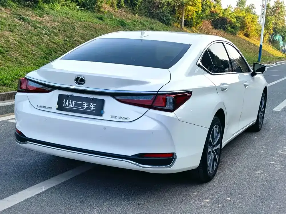 Lexus ES 2024 из CN, фото 8