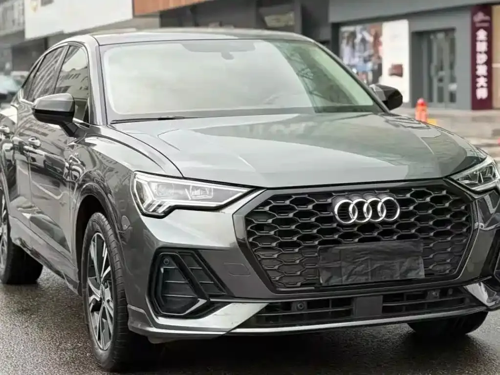 Audi Q3 2023 из CN, фото 6