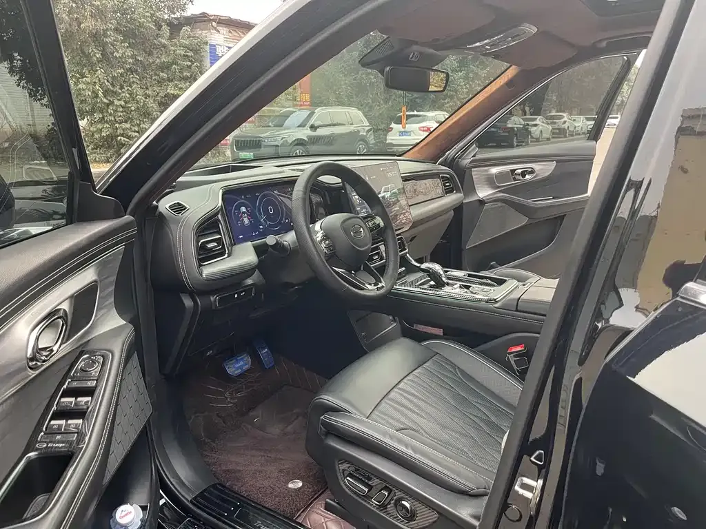 GAC Motor Trumpchi GS8 — фото 3