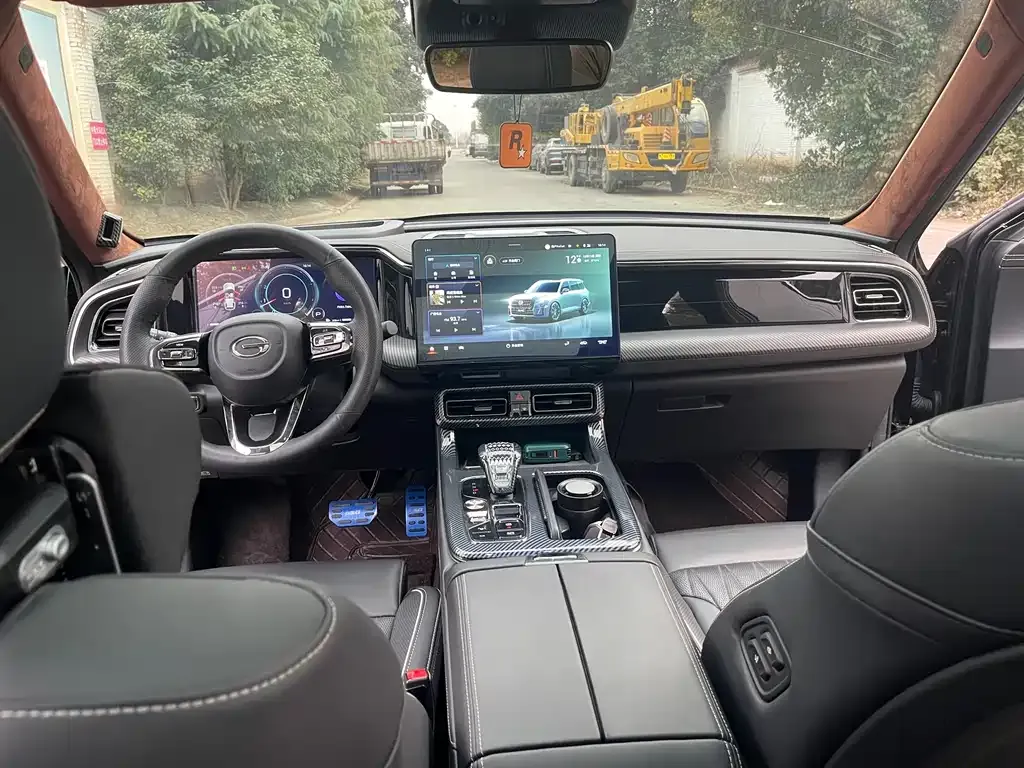 GAC Motor Trumpchi GS8 — фото 5