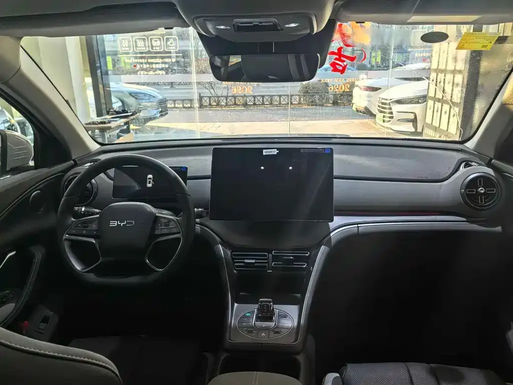 BYD Seal 05 DM-i 2025 из CN, фото 2