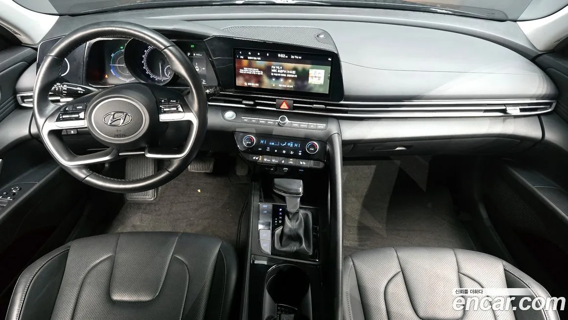 Hyundai AVANTE — фото 6