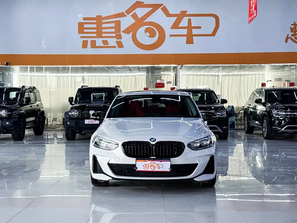 BMW 1 Series 2023 из CN, фото 6