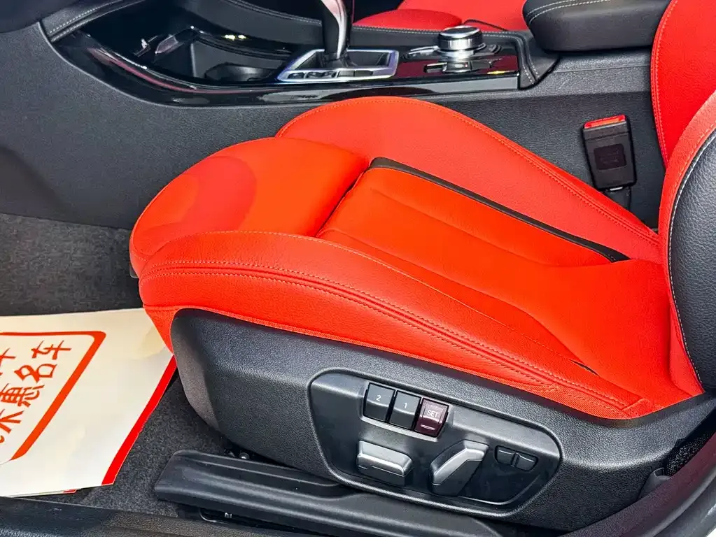 BMW 1 Series 2023 из CN, фото 4