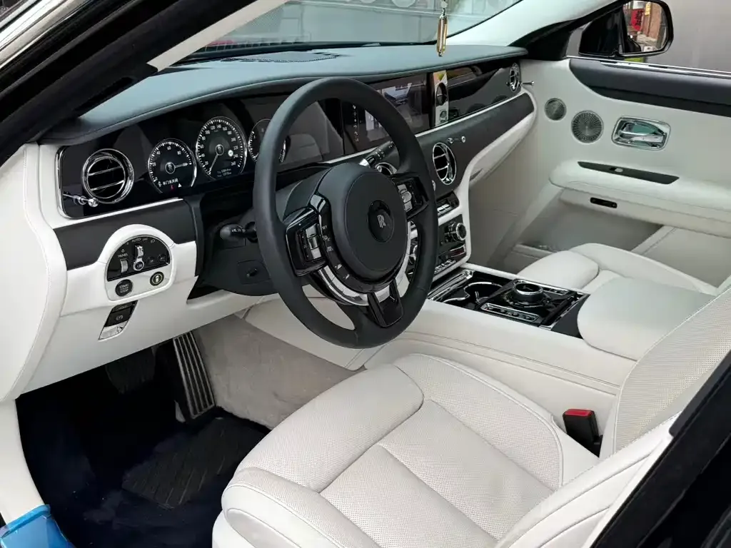 Rolls-Royce Ghost 2023 из CN, фото 6