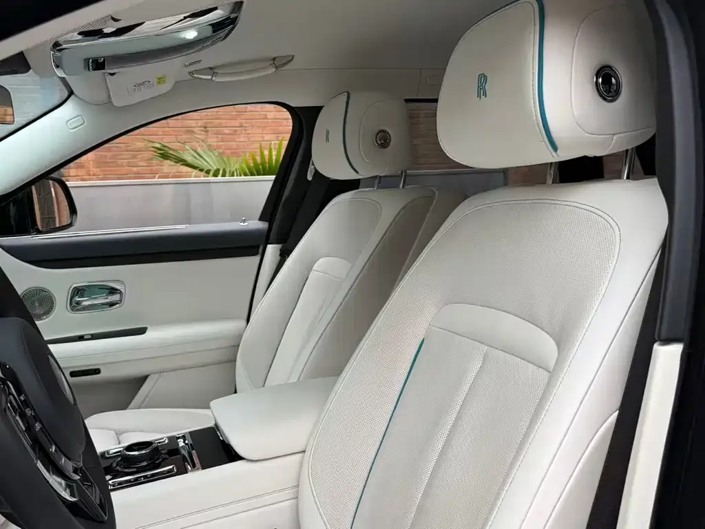 Rolls-Royce Ghost 2023 из CN, фото 5
