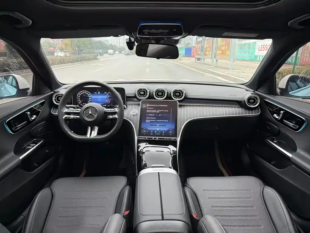 Mercedes-Benz C-Class 2024 из CN, фото 2
