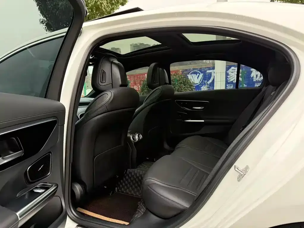Mercedes-Benz C-Class 2024 из CN, фото 10