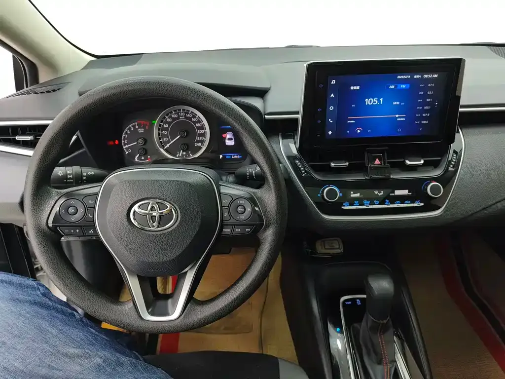 Toyota Corolla 2022 из CN, фото 10