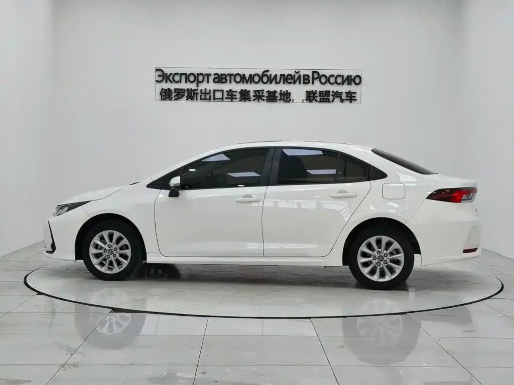 Toyota Corolla 2022 из CN, фото 7