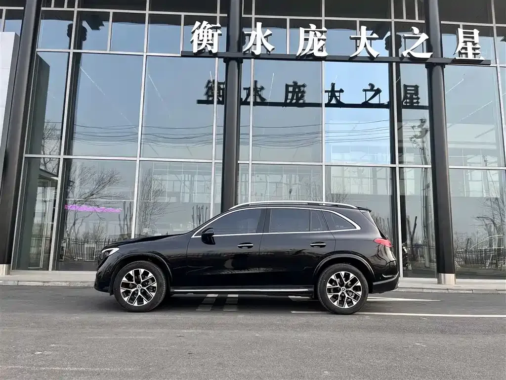 Mercedes-Benz GLC 2024 из CN, фото 2