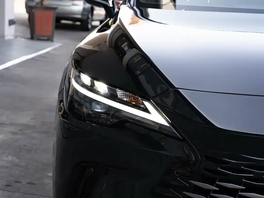 Lexus RX 2026 из CN, фото 2
