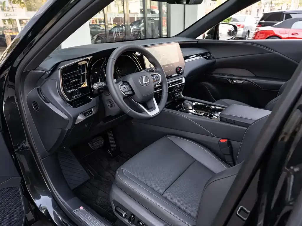 Lexus RX 2026 из CN, фото 4