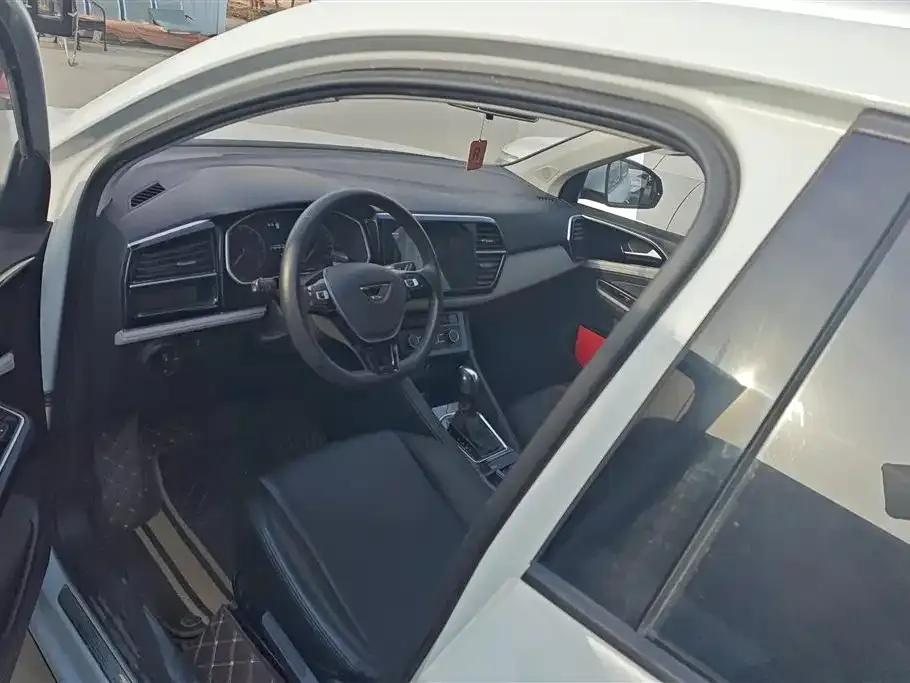 Jetta VS5 2023 из CN, фото 2
