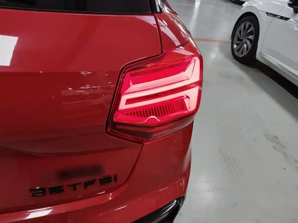 Audi Q2L 2022 из CN, фото 3