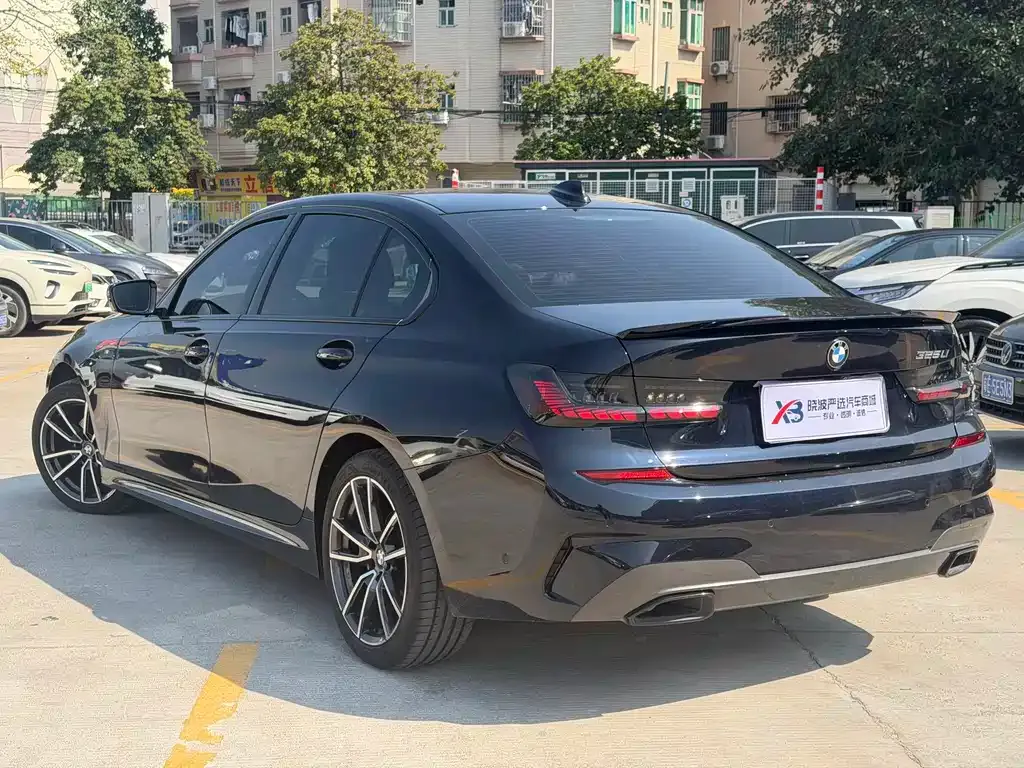 BMW 3 Series 2021 из CN, фото 9