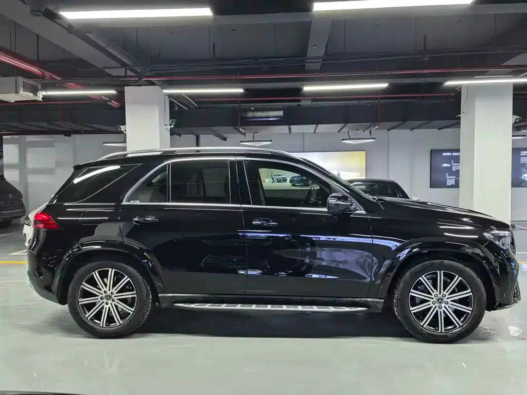 Mercedes-Benz GLE 2024 из CN, фото 2