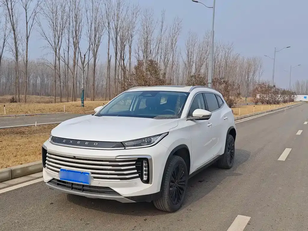 Exeed Lingyun 2023 из CN, фото 1