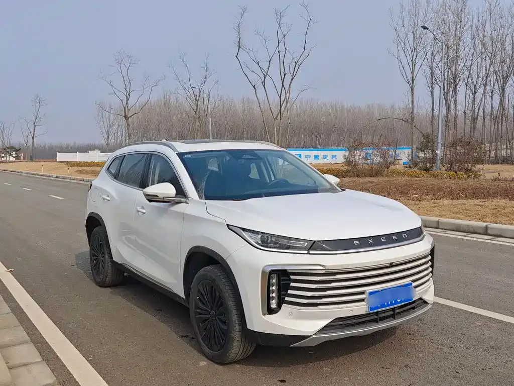 Exeed Lingyun 2023 из CN, фото 2