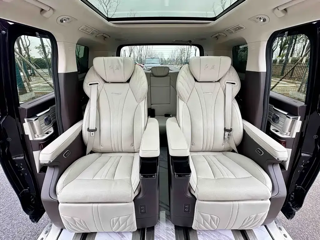 Hongqi HQ9 2022 из CN, фото 7