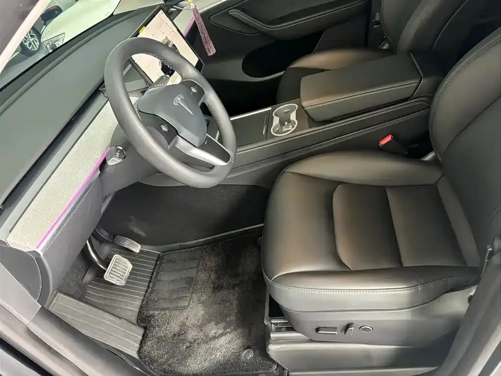 Tesla Model Y 2024 из CN, фото 10