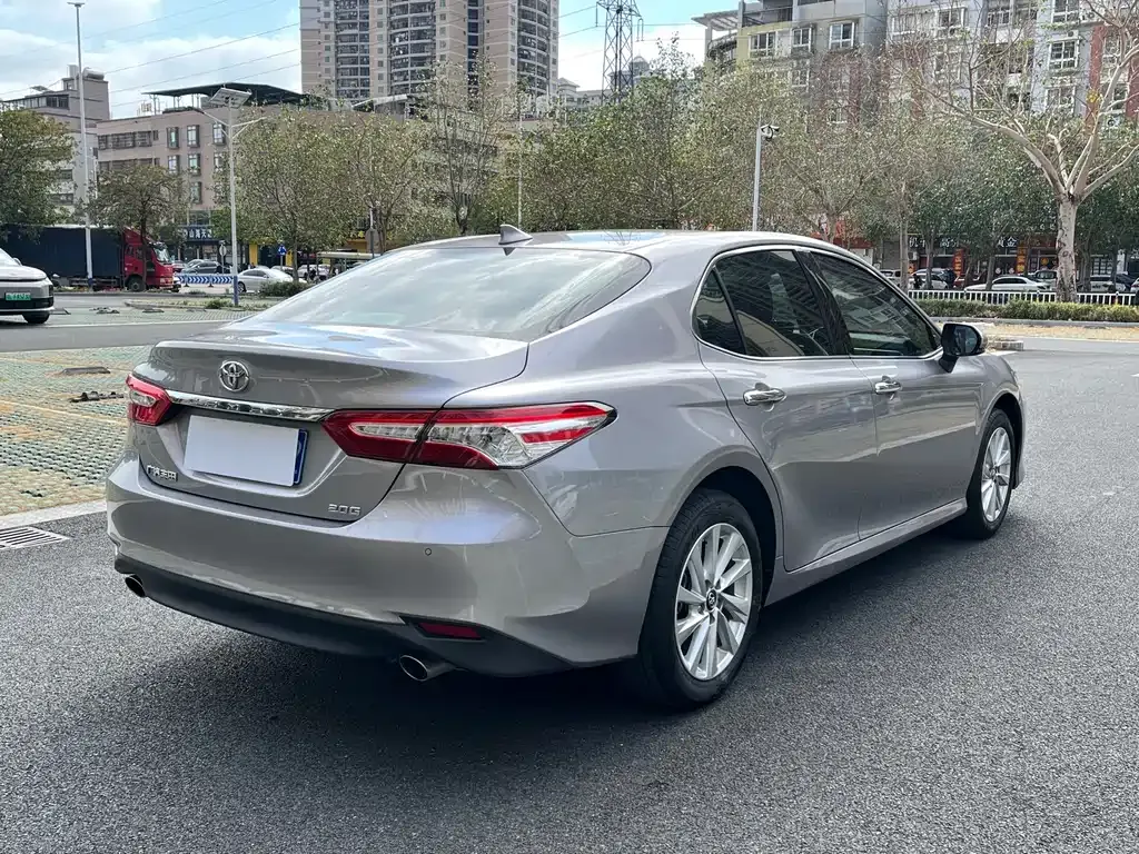 Toyota Camry 2023 из CN, фото 7