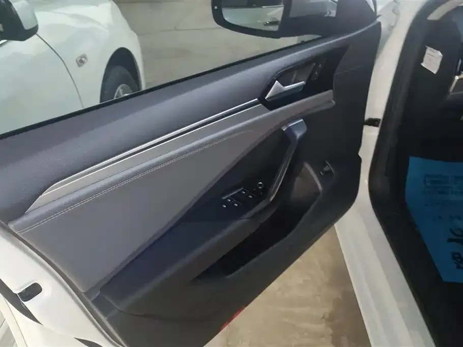 Volkswagen Sagitar 2021 из CN, фото 6