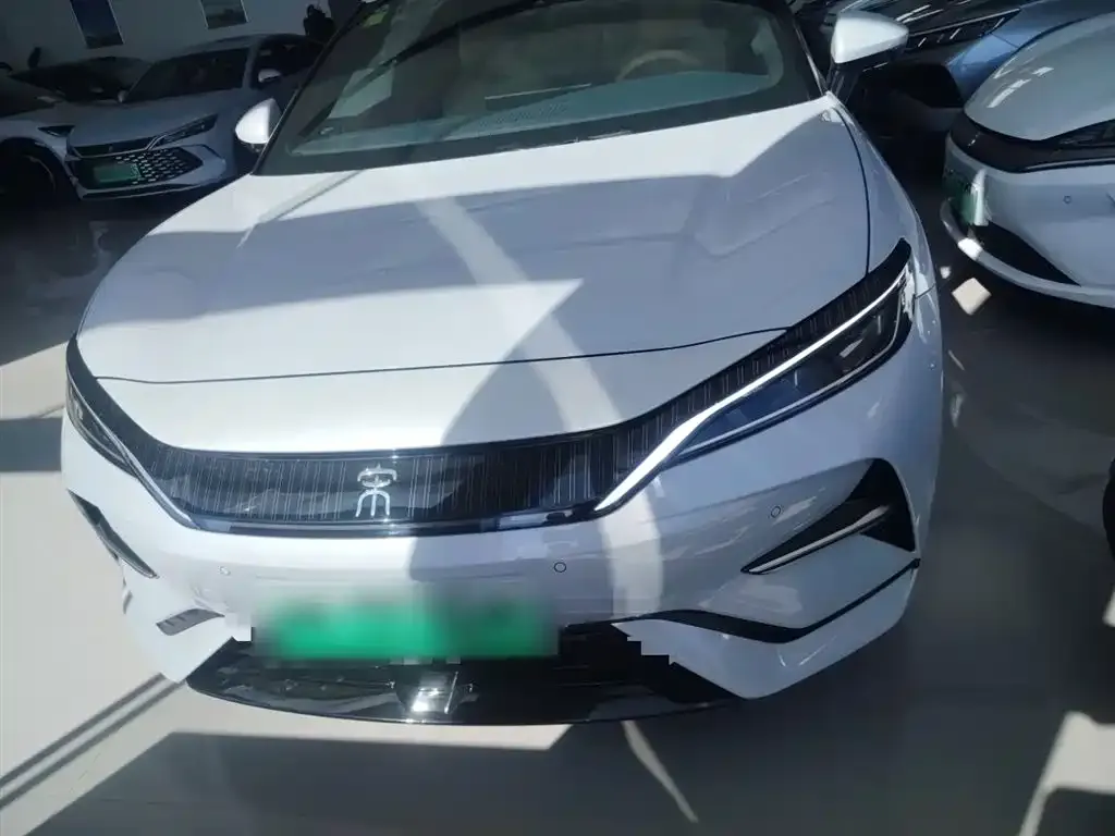 BYD L EV 2025 из CN, фото 10