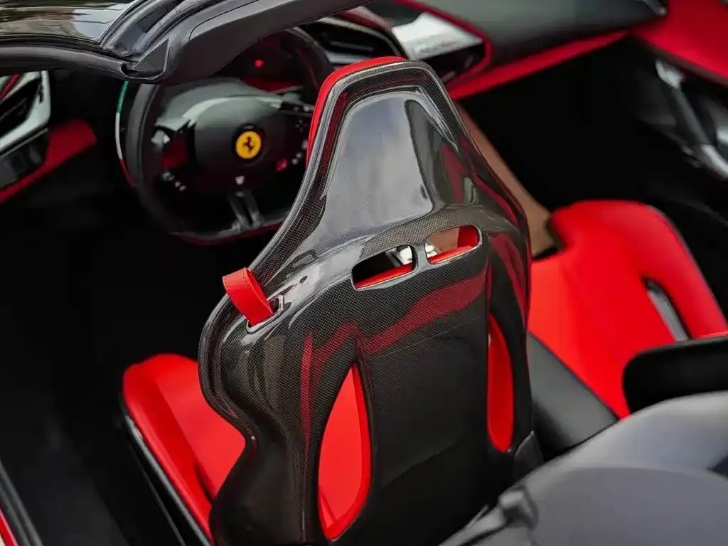 Ferrari SF90 2025 из CN, фото 2