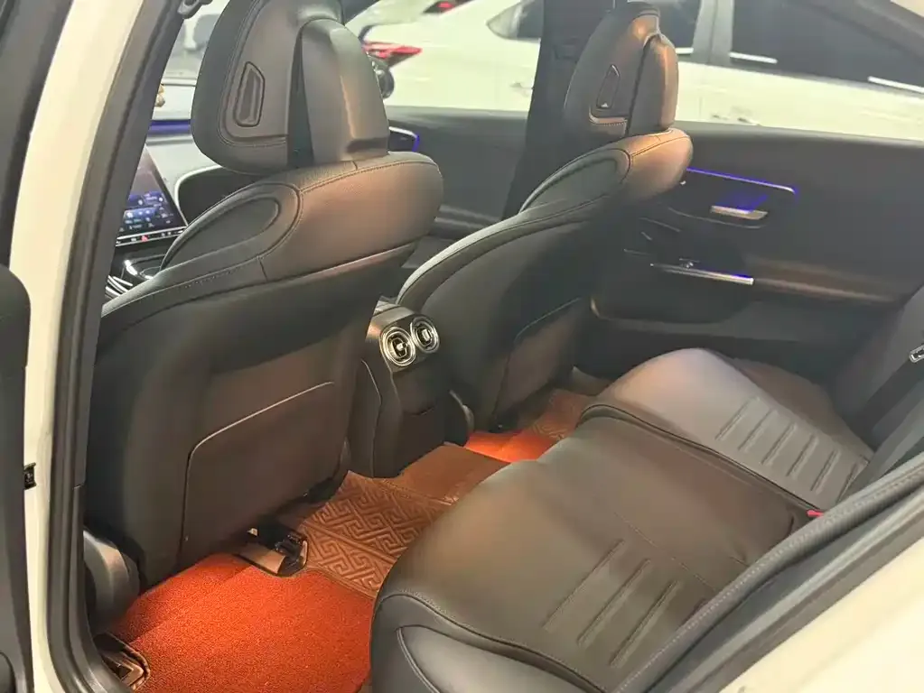 Mercedes-Benz C-Class 2023 из CN, фото 4
