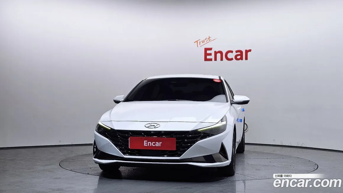 Hyundai AVANTE — фото 4