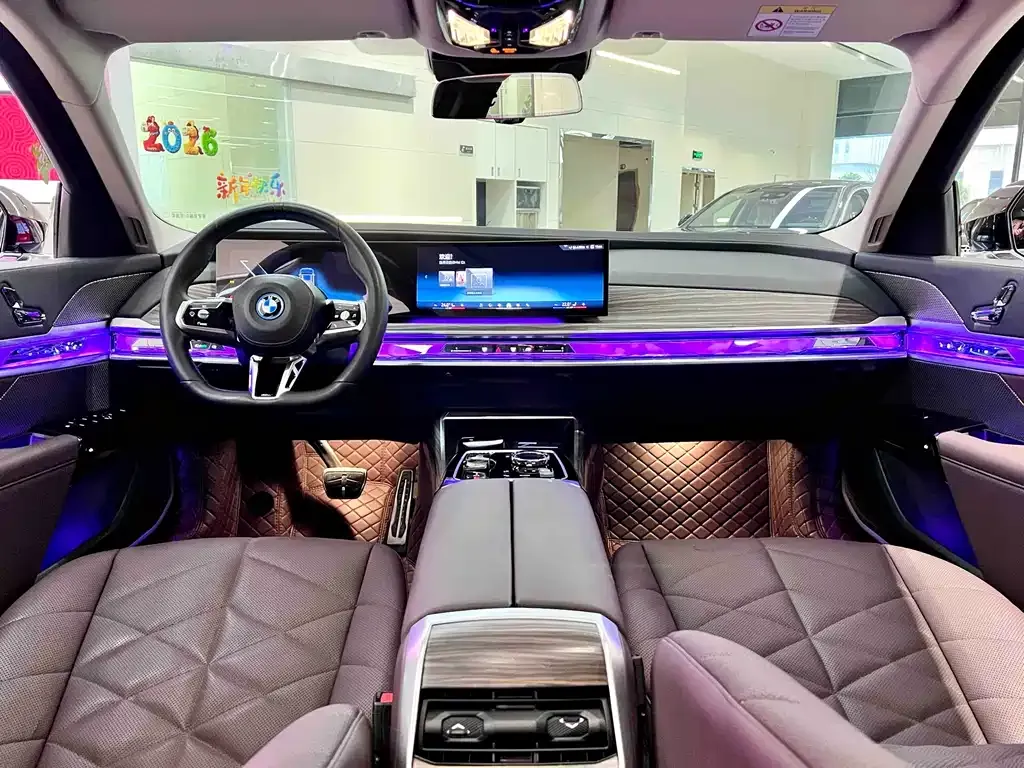 BMW i7 2024 из CN, фото 9