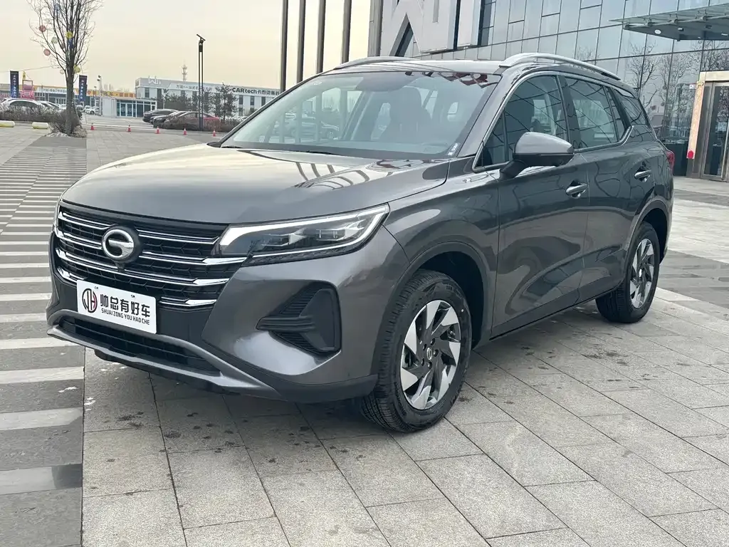GAC Motor Trumpchi GS4 — фото 1