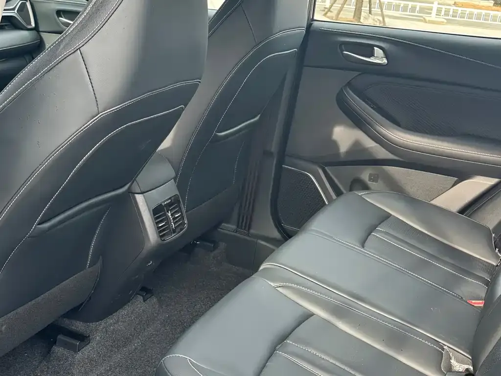 GAC Motor Trumpchi GS4 — фото 4