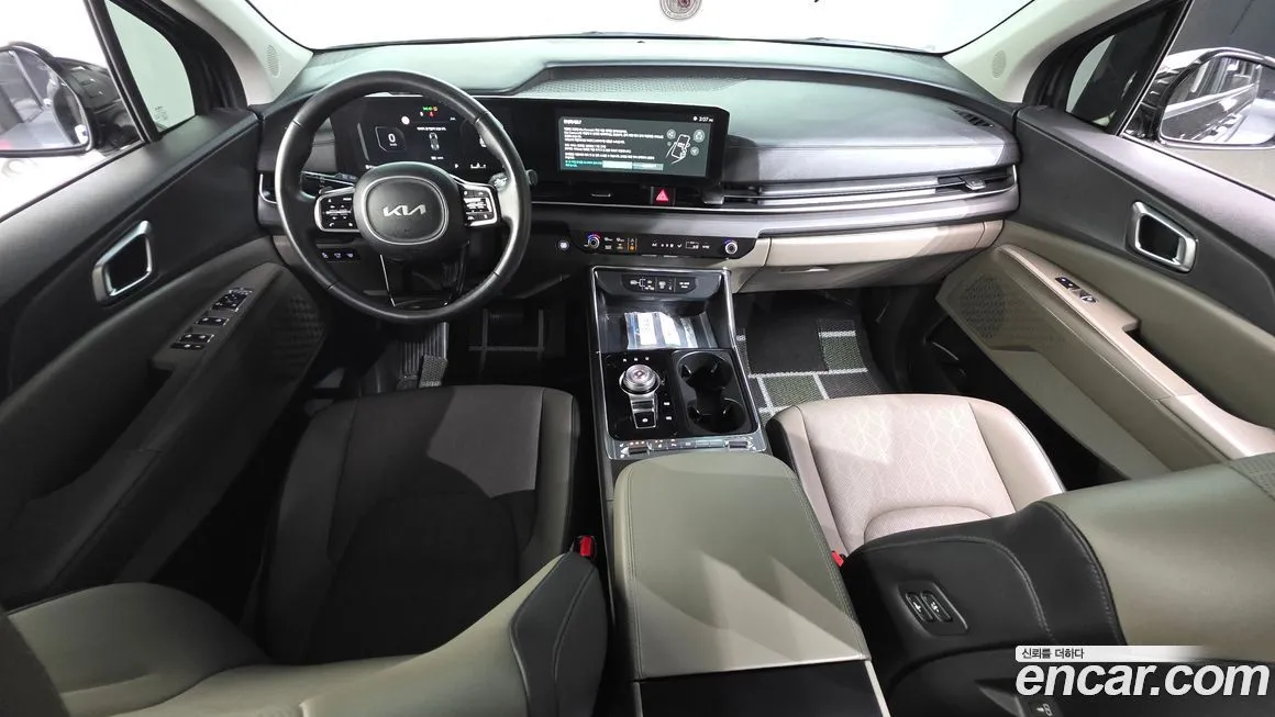 Kia Carnival — фото 2