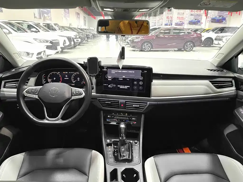 Volkswagen Bora 2022 из CN, фото 8