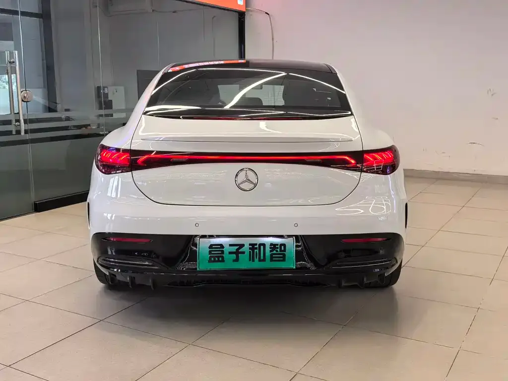 Mercedes-Benz EQE 2022 из CN, фото 2