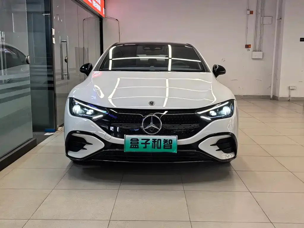 Mercedes-Benz EQE 2022 из CN, фото 3