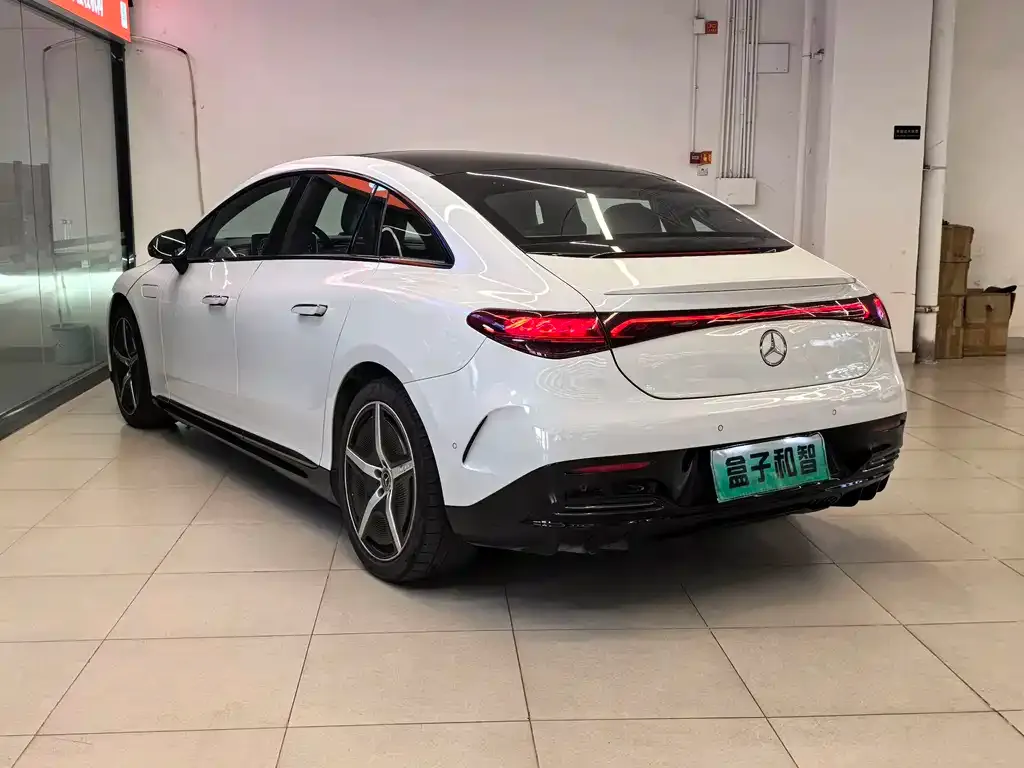 Mercedes-Benz EQE 2022 из CN, фото 10