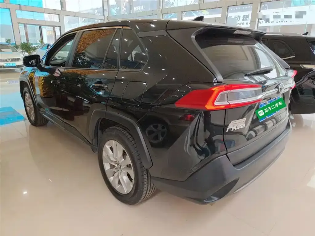 Toyota Wildlander 2022 из CN, фото 8
