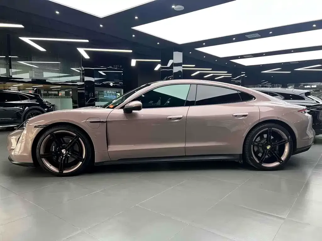 Porsche Taycan 2024 из CN, фото 4